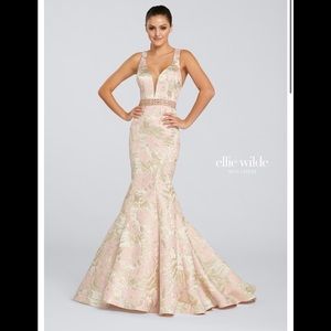 Ew119170 Ellie Wilde Pink/Gold Mermaid Gown